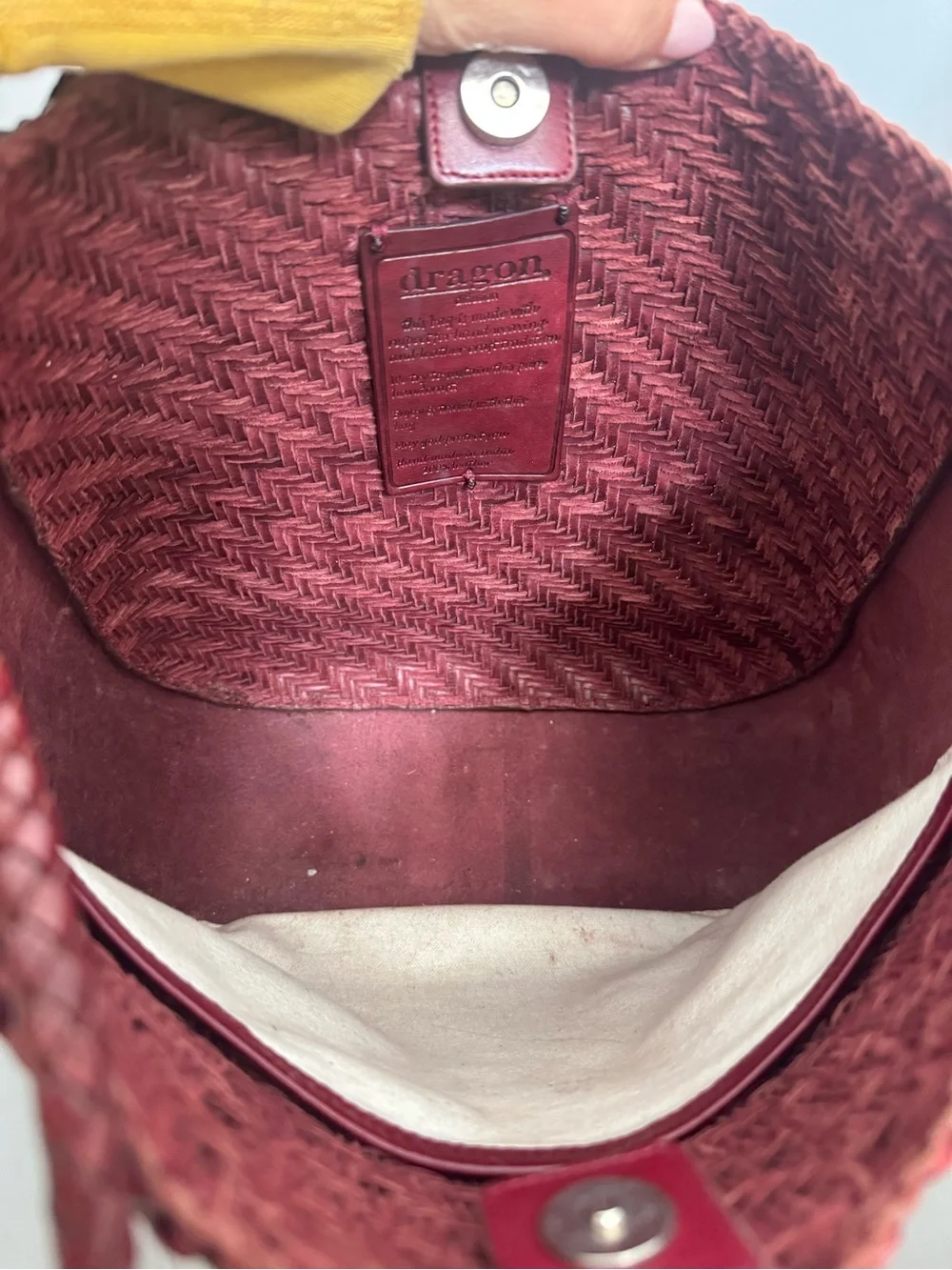 Dragon Diffusion RED leather shoulder bag - Picture 5 of 6